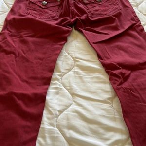 Rust colored rock rival jeans perfect condition